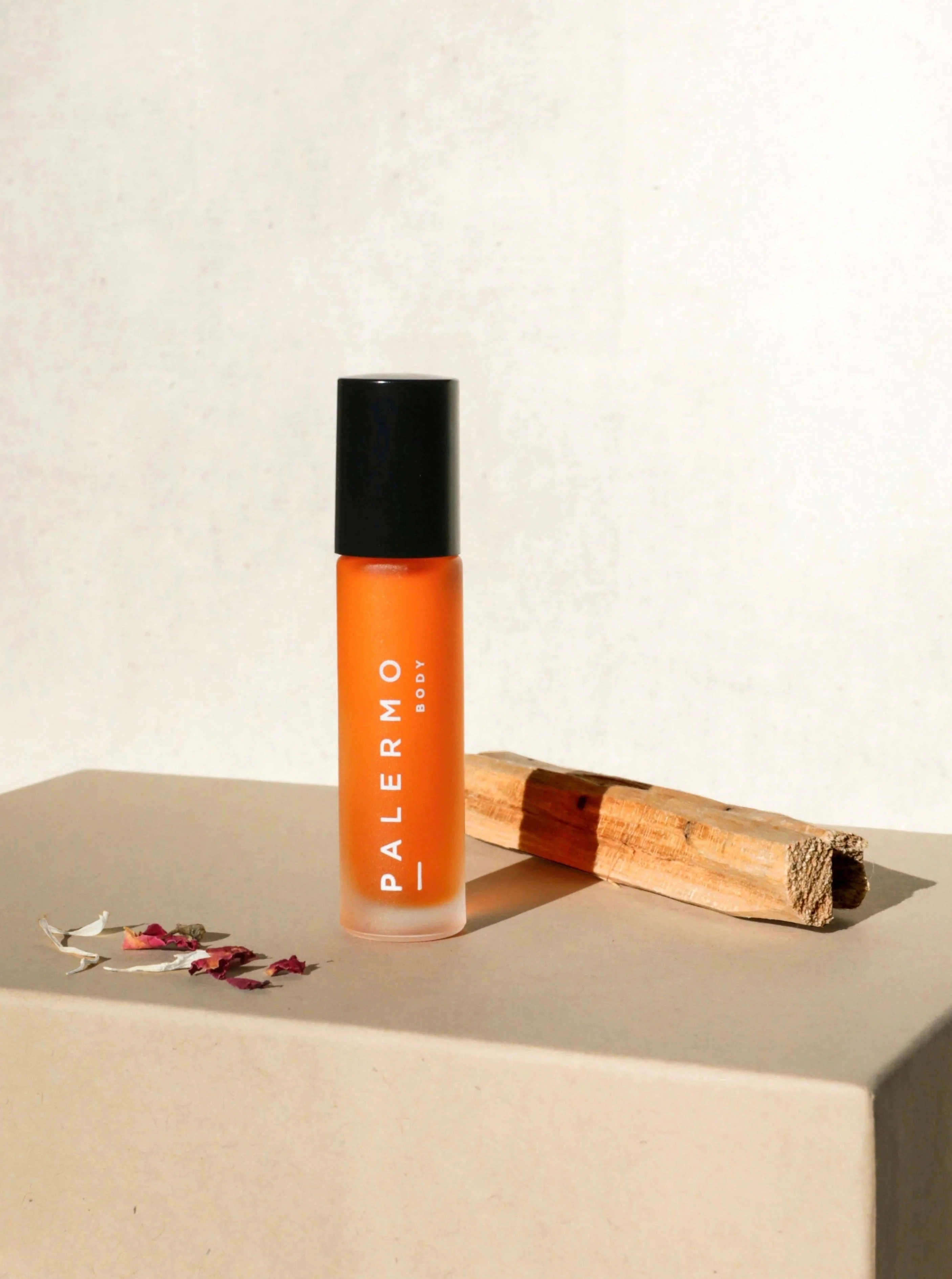 Harmonizing Aromatherapy Oil - Image 3